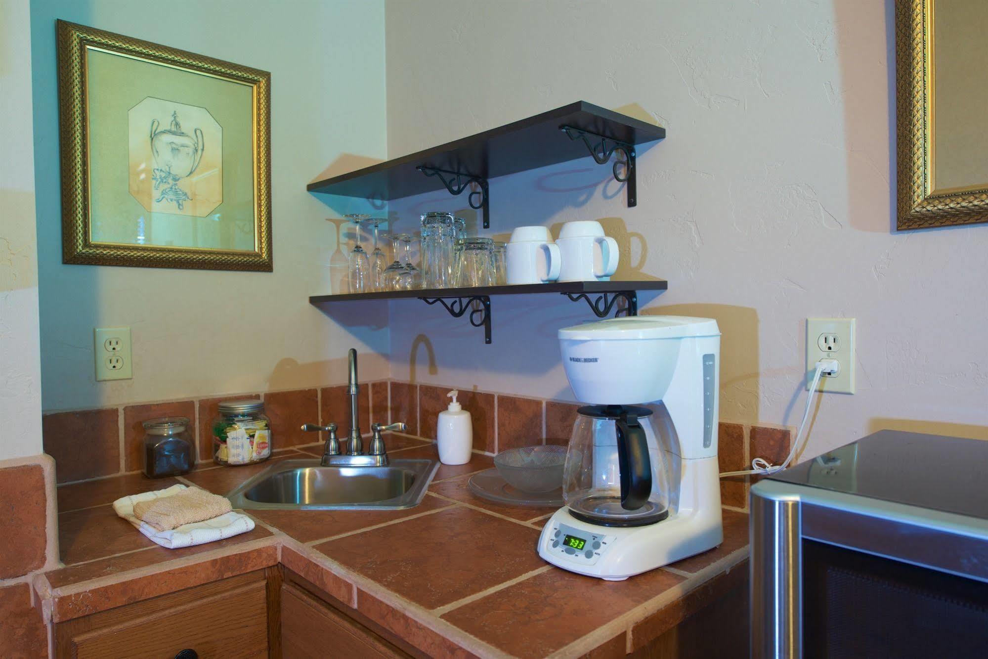 Lazy T Bed And Breakfast Fredericksburg Dış mekan fotoğraf